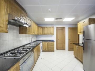 Appartamento Roda Al Murooj Residences *