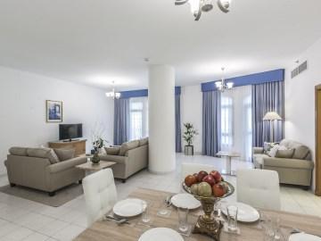 Roda Al Murooj Residences Appartamento